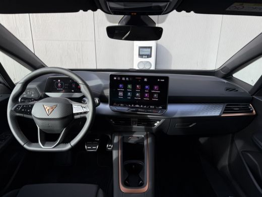 CUPRA Born Essential Limited Elektromotor 150 kW / 204 PK Hatchback Elektrische aandrijving ActivLease financial lease