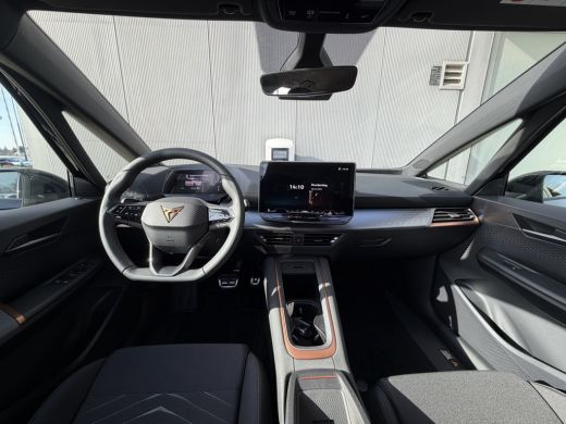 CUPRA Born Essential Limited 63 kWh ActivLease financial lease