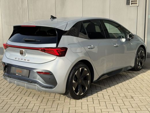 CUPRA Born Essential Limited Elektromotor 150 kW / 204 PK Hatchback Elektrische aandrijving ActivLease financial lease