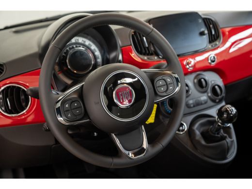 Fiat 500 1.0 Hybrid Dolcevita | Panoramadak | Apple Carplay & Android Auto | Airco | Cruise Controle | Lic... ActivLease financial lease