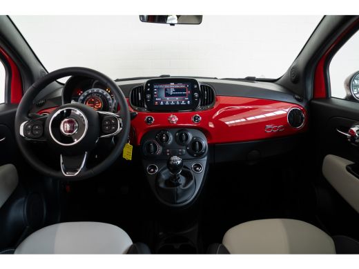 Fiat 500 1.0 Hybrid Dolcevita | Panoramadak | Apple Carplay & Android Auto | Airco | Cruise Controle | Lic... ActivLease financial lease
