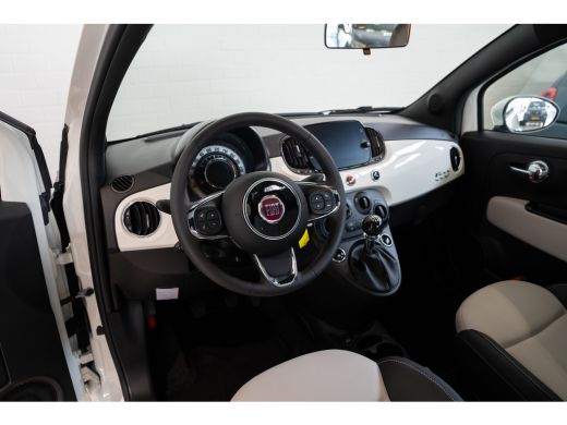 Fiat 500 1.0 Hybrid Dolcevita | Panoramdak | Apple Carplay & Android Auto | Airco | Lichtmetalen velgen | ActivLease financial lease