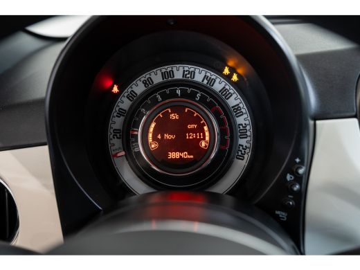 Fiat 500 1.0 Hybrid Dolcevita | Panoramdak | Apple Carplay & Android Auto | Airco | Lichtmetalen velgen | ActivLease financial lease