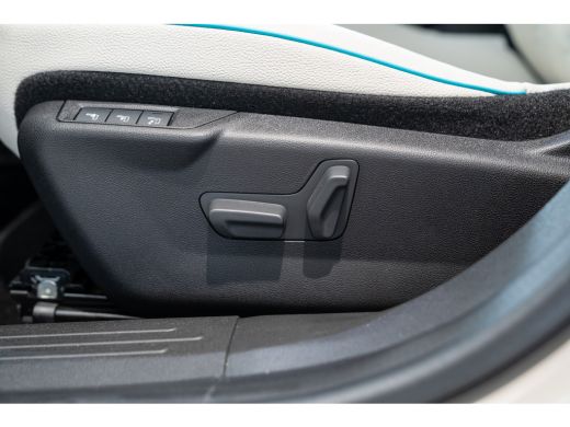 Fiat 600 1.2 Hybrid La Prima | Camera | Stoelverwarming | Elektrische Achterklep | Navigatie | Apple Carpl... ActivLease financial lease