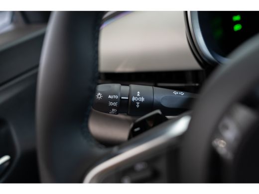 Fiat 600 1.2 Hybrid La Prima | Camera | Stoelverwarming | Elektrische Achterklep | Navigatie | Apple Carpl... ActivLease financial lease