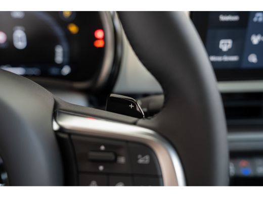 Fiat 600 1.2 Hybrid La Prima | Camera | Stoelverwarming | Elektrische Achterklep | Navigatie | Apple Carpl... ActivLease financial lease