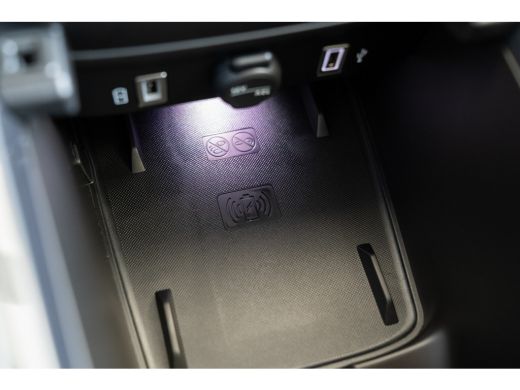 Fiat 600 1.2 Hybrid La Prima | Camera | Stoelverwarming | Elektrische Achterklep | Navigatie | Apple Carpl... ActivLease financial lease