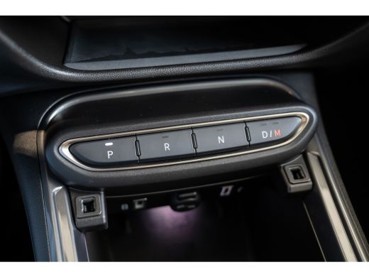 Fiat 600 1.2 Hybrid La Prima | Camera | Stoelverwarming | Elektrische Achterklep | Navigatie | Apple Carpl... ActivLease financial lease