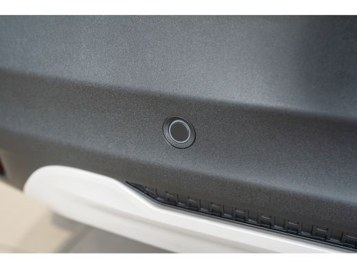 Fiat 600 1.2 Hybrid La Prima | Camera | Stoelverwarming | Elektrische Achterklep | Navigatie | Apple Carpl... ActivLease financial lease