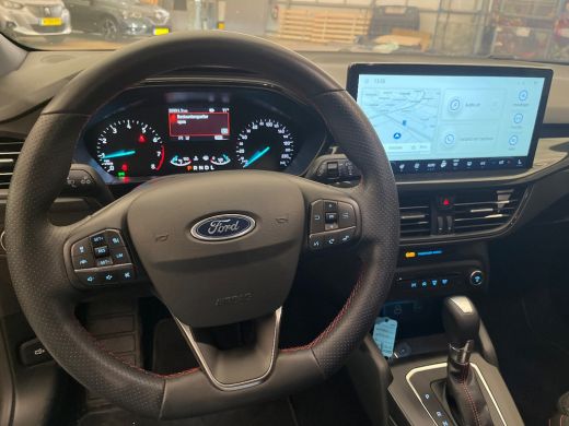 Ford Focus 1.0 EcoBoost Hybrid ST Line Automaat | Winter Pakket | Adaptive Cruise | Camera | Dodehoek Sensor... ActivLease financial lease