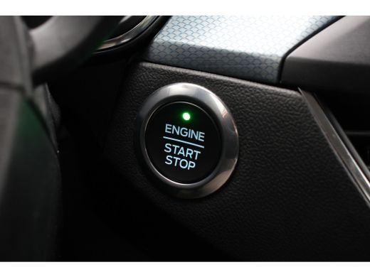 Ford Focus 1.0EB Hybrid Active Business | NL-AUTO! | 1E EIGENAAR! | ADAPTIVE CRUISE | CAMERA | LANE ASSIST |... ActivLease financial lease