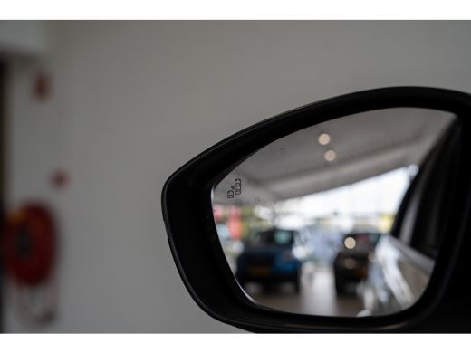 Jeep Avenger 1.2 e-Hybrid Summit | Stoel & Stuurverwarming | Camera | Navigatie | Parkeersensoren | Apple Carp... ActivLease financial lease