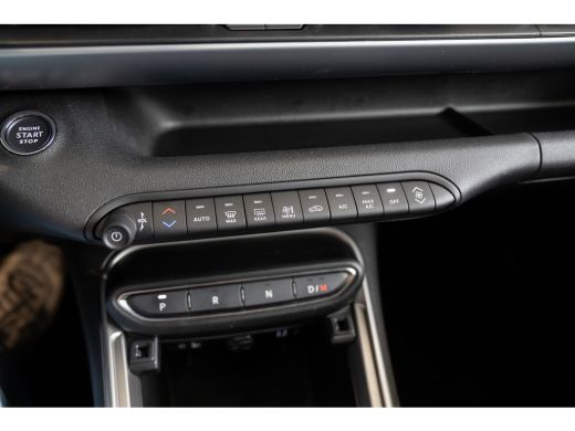 Jeep Avenger 1.2 e-Hybrid Summit | Stoel & Stuurverwarming | Camera | Navigatie | Parkeersensoren | Apple Carp... ActivLease financial lease