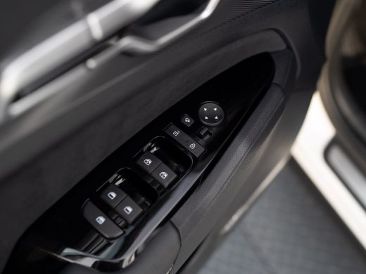 Kia Sportage 1.6 T-GDi Plug-in Hybrid AWD GT-PlusLine | Panodak | Stoelgeheugen | 360 Camera | Stoel koeling/v... ActivLease financial lease