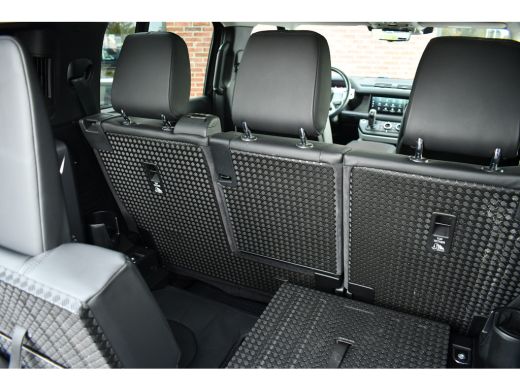 Land Rover Defender 110 3.0 P400 HSE 7-pers Pano Trekh ACC 22inch HUD Standkachel ActivLease financial lease