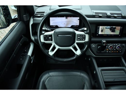 Land Rover Defender 110 3.0 P400 HSE 7-pers Pano Trekh ACC 22inch HUD Standkachel ActivLease financial lease