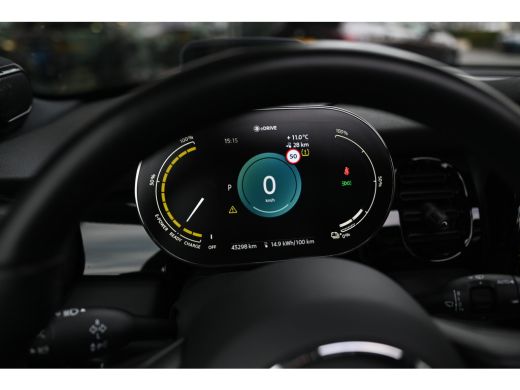 Mini Electric Classic / Panoramadak / Sportstoelen / Achteruitrijcamera / Comfort Access / LED / Head-Up / Harm... ActivLease financial lease