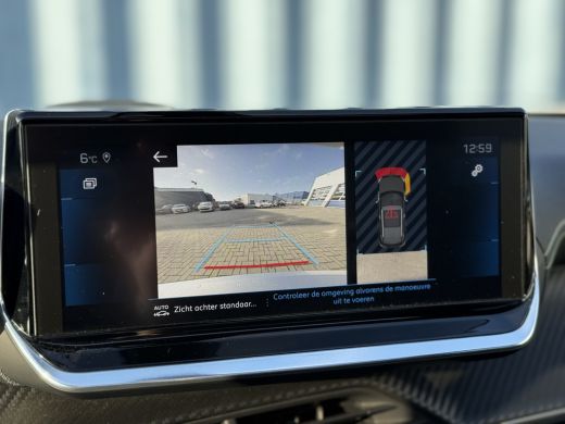 Peugeot 2008 GT-Line Schuif/ kantel dak | Achteruitrijcamera | Afwijkende dakkleur | Keyless start | Apple Car... ActivLease financial lease