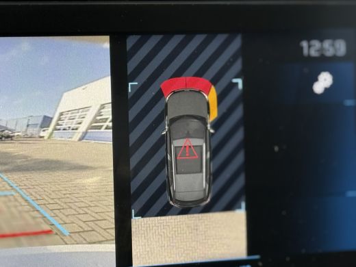 Peugeot 2008 GT-Line Schuif/ kantel dak | Achteruitrijcamera | Afwijkende dakkleur | Keyless start | Apple Car... ActivLease financial lease