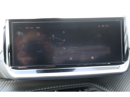 Peugeot 208 1.2 HYBRID 100PK ALLURE AUTOMAAT / NAVI / LEDER / CLIMA / PDC / 16" LMV / CAMERA / WINTERPAKKET /... ActivLease financial lease