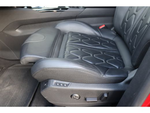 Peugeot 3008 1.6 PURETECH 180PK GT PACK AUTOMAAT / NAVI / LEDER / CLIMA / AGR / PDC / 18" LMV / CAMERA / 1500K... ActivLease financial lease