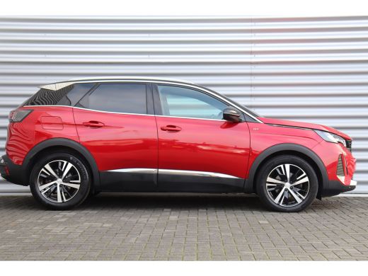 Peugeot 3008 1.6 PURETECH 180PK GT PACK AUTOMAAT / NAVI / LEDER / CLIMA / AGR / PDC / 18" LMV / CAMERA / 1500K... ActivLease financial lease