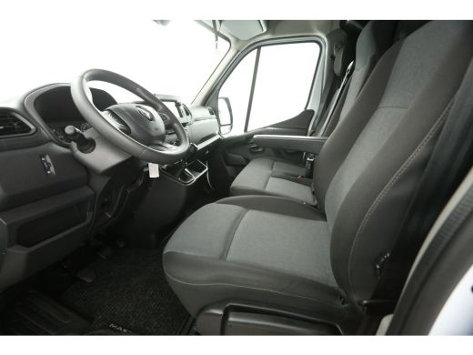 Renault Master T35 2.3 dCi L3H2 RWD | Dubbellucht | 3500KG Trekgew. | Trekh. | Airco | Cruise | Carplay | 3-Zits... ActivLease financial lease