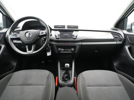 Skoda Fabia Combi 1.0 75pk Business Edition Navigatie Cruise Pdc Clima 194 ActivLease financial lease