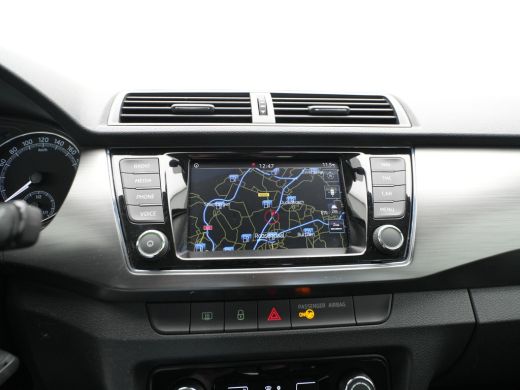 Skoda Fabia Combi 1.0 75pk Business Edition Navigatie Cruise Pdc Clima 194 ActivLease financial lease