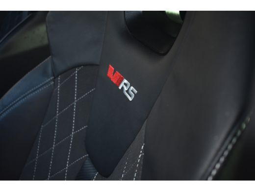 Skoda Octavia Combi RS iV Phev 245PK | Zwenkbare trekhaak | RS Plus Package | Camera achter | Head-up display |... ActivLease financial lease