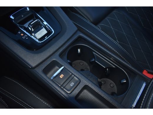 Skoda Octavia Combi RS iV Phev 245PK | Zwenkbare trekhaak | RS Plus Package | Camera achter | Head-up display |... ActivLease financial lease