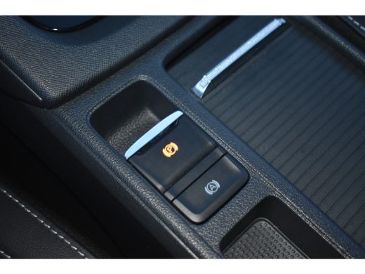 Skoda Octavia Combi RS iV Phev 245PK | Zwenkbare trekhaak | RS Plus Package | Camera achter | Head-up display |... ActivLease financial lease