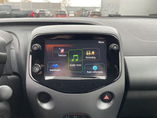 Toyota Aygo 1.0 VVT-i x-joy cabrio ActivLease financial lease