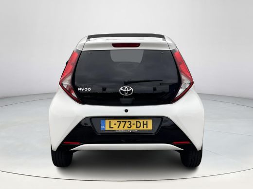 Toyota Aygo 1.0 VVT-i x-joy cabrio ActivLease financial lease