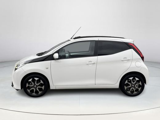 Toyota Aygo 1.0 VVT-i x-joy cabrio ActivLease financial lease