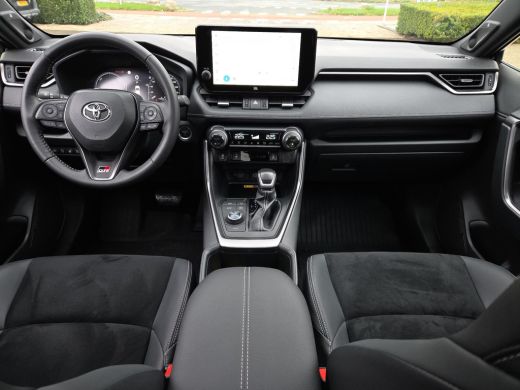 Toyota RAV4 2.5 Plug-in Hybrid AWD GR SPORT | Panorama | Head-Up | Apple CarPlay | Rijklaarprijs incl. garant... ActivLease financial lease