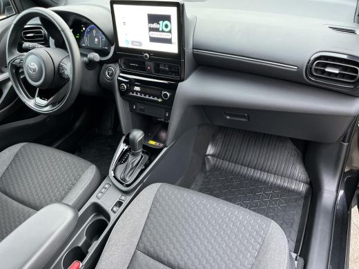 Toyota Yaris Cross 1.5 Hybrid 115 Dynamic | Parkeersensoren | Carplay | Stoelverwarming | LED koplampen | Keyless en... ActivLease financial lease