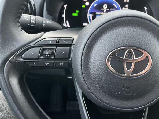 Toyota Yaris Cross 1.5 Hybrid 115 Dynamic | Parkeersensoren | Carplay | Stoelverwarming | LED koplampen | Keyless en... ActivLease financial lease