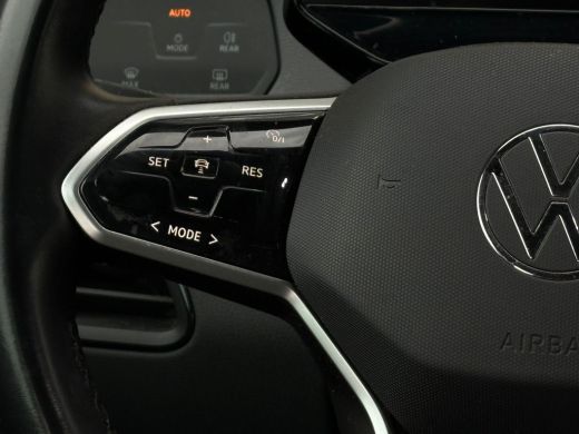 Volkswagen ID.3 First 58 kWh 204 pk | Apple carplay | Parkeersensoren | Stoel/stuur verwarming | ActivLease financial lease