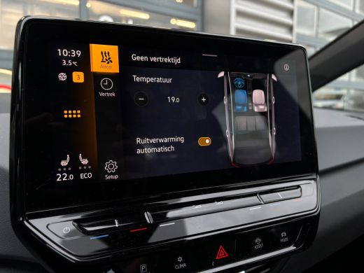 Volkswagen ID.3 First 58 kWh 204 pk | Apple carplay | Parkeersensoren | Stoel/stuur verwarming | ActivLease financial lease