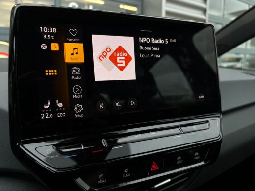 Volkswagen ID.3 First 58 kWh 204 pk | Apple carplay | Parkeersensoren | Stoel/stuur verwarming | ActivLease financial lease