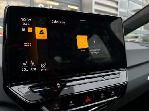Volkswagen ID.3 First 58 kWh 204 pk | Apple carplay | Parkeersensoren | Stoel/stuur verwarming | ActivLease financial lease