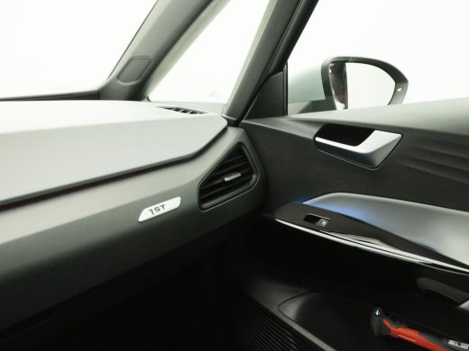 Volkswagen ID.3 First Plus 58 kWh 204 Pk Automaat | Cruise Control | Climate Control | Stoelverwarming | Stoelver... ActivLease financial lease