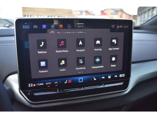 Volkswagen ID.4 Pro Limited Edition Inclusief &euro;2.000,- inruilpremie | Trekhaak | App-Connect | Camera | Stoelverw... ActivLease financial lease