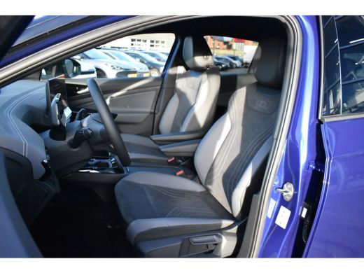 Volkswagen ID.4 Pro Limited Edition Inclusief &euro;2000,- inruilvoordeel | App-Connect | Trekhaak | Stoelverw. | LED ... ActivLease financial lease