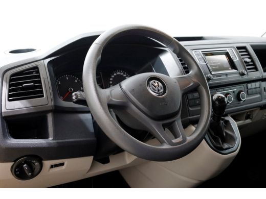 Volkswagen Transporter T6 2.0 TDI 150pk Lang 2x Schuifdeur/Airco/Camera 07-2019 ActivLease financial lease