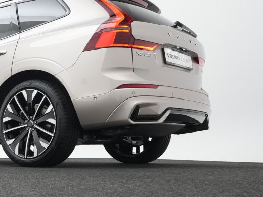 Volvo  XC60 T6 AWD Ultimate Dark | B&W AUDIO | LUCHTVERING | PANORAMADAK | 21" LM VELGEN ActivLease financial lease
