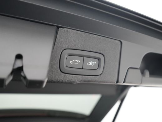 Volvo  XC60 T6 AWD Ultra Bright | Luchtvering | Bowers & Wilkins | Panoramadak | 21" | 360&deg; Camera | Stoelven... ActivLease financial lease