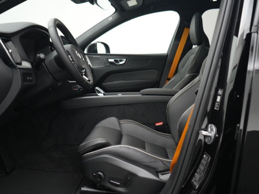 Volvo  XC60 T8 AWD Polestar Engineered | Harman Kardon | Gelamineerd Glas | Trekhaak | 22" | 360&deg; Camera ActivLease financial lease