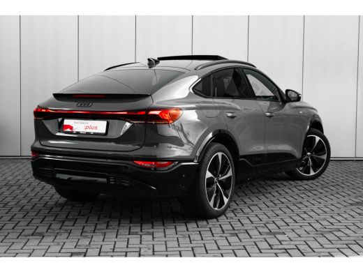 Audi Q6 e-tron S edition performance 100 kWh Panorama dak | Trekhaak |  Elek. Stoel + geheugen | 360 camera | Le... ActivLease financial lease